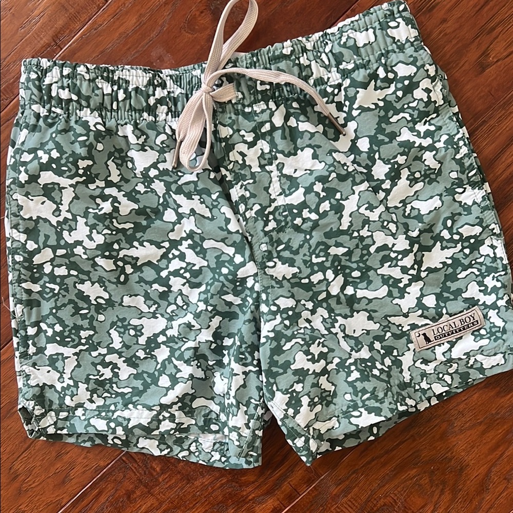 Local Boy Camouflage Swim Shorts - size Boys M